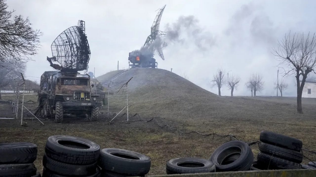 https://myslpolska.info/wp-content/uploads/2022/02/stacja-radarowa-zniszczona-Ukraina-1280x720.jpg