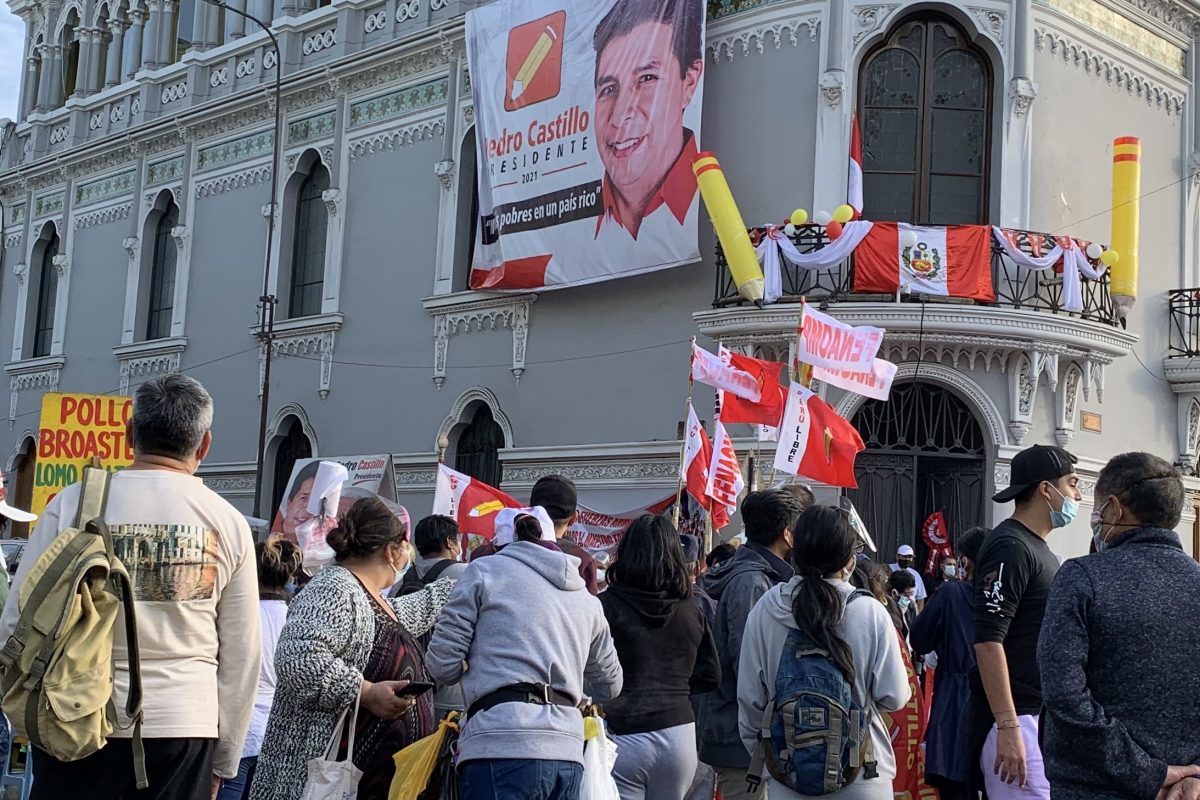 Lasecki: Kryzys polityczny w Peru