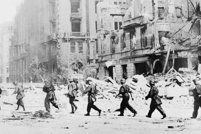 Rocznica kapitulacji powstania w Warszawie
