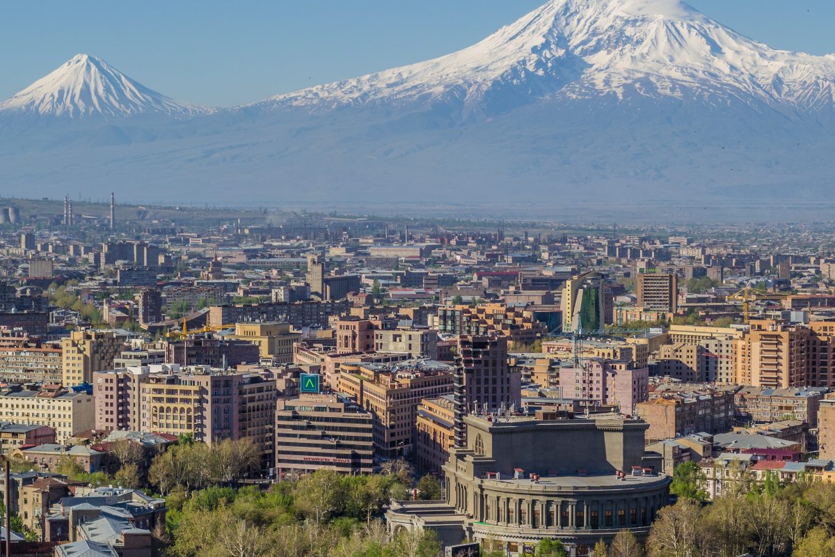 Armenia na krawędzi mroku (2)