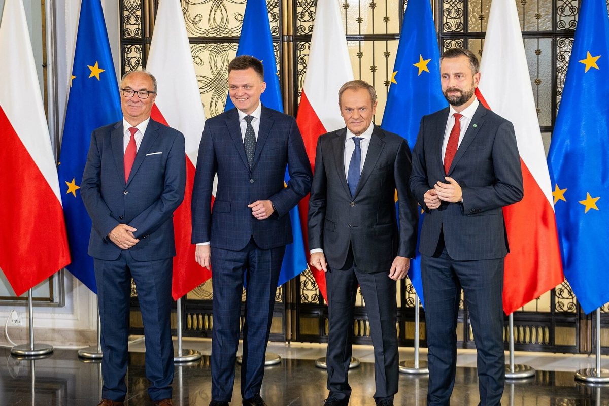 Zanim nastanie Nawrocki, p.o. Prezydenta może być Hołownia