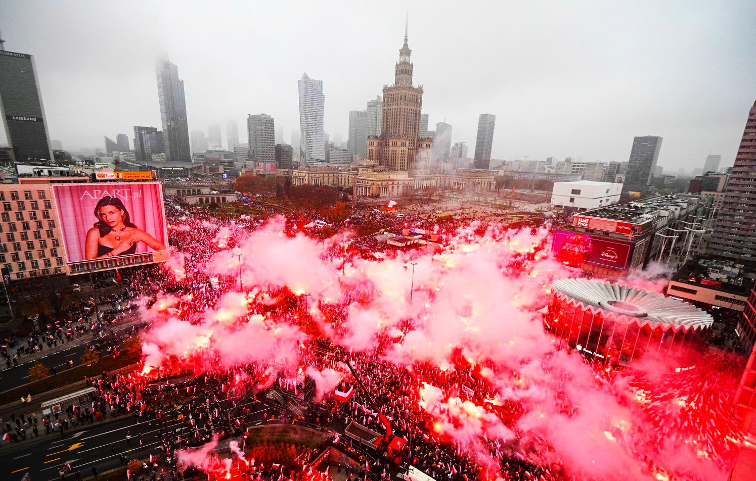 Where the Warsaw independency March is marching