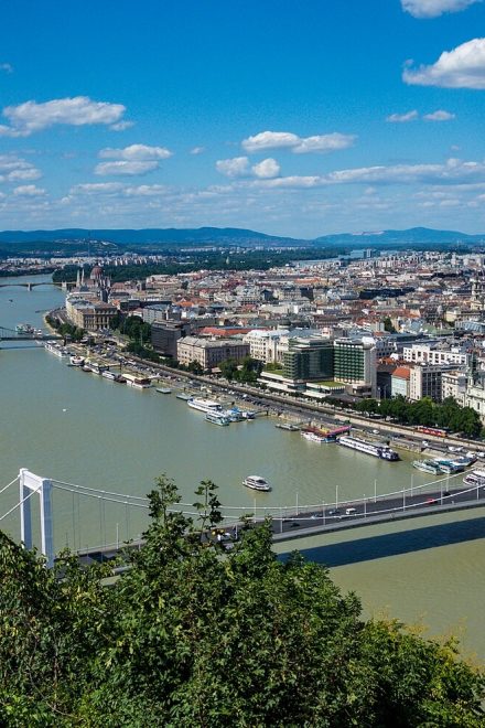 Po pierwsze suwerenność – rozmowa z prof. Annamarią Artner, ekonomistką z Węgierskiej Akademii Nauk