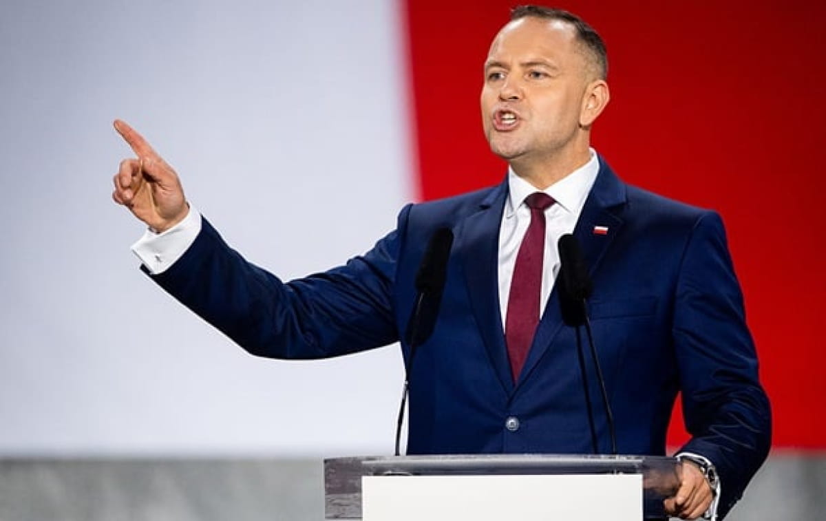 Nawrocki realizuje politykę Brukseli