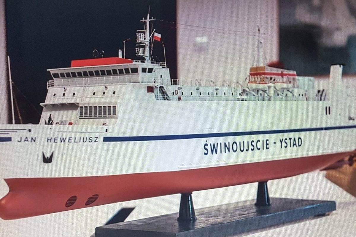 Heweliusz, czyli o historii niewyjaśnionej