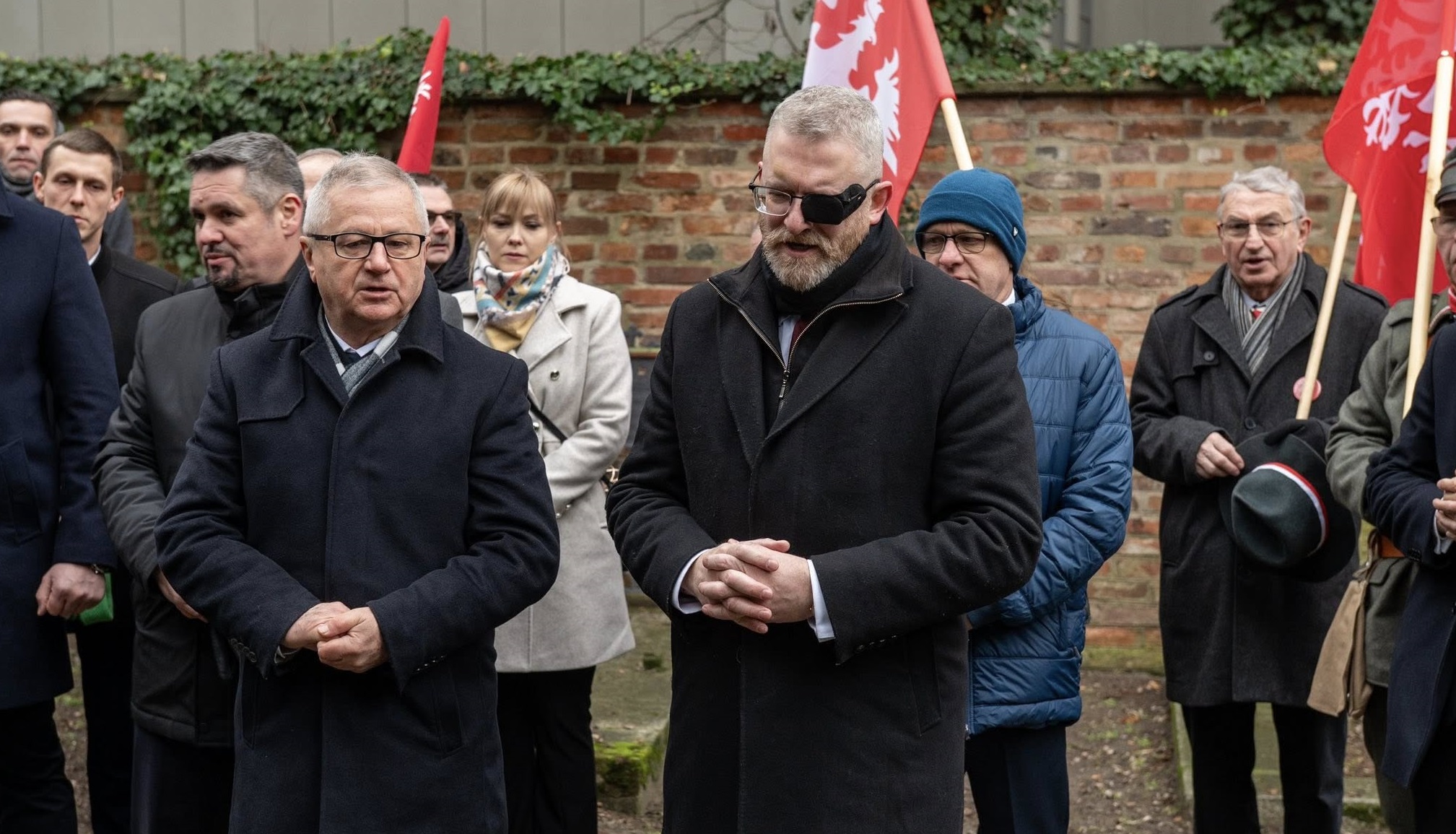 Smerf Malarz: plusy dodatnie, plusy ujemne