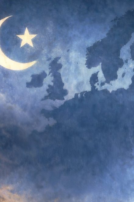 Golla: Europa, islam, de Benoist i AfD – kontekst metapolityczny 