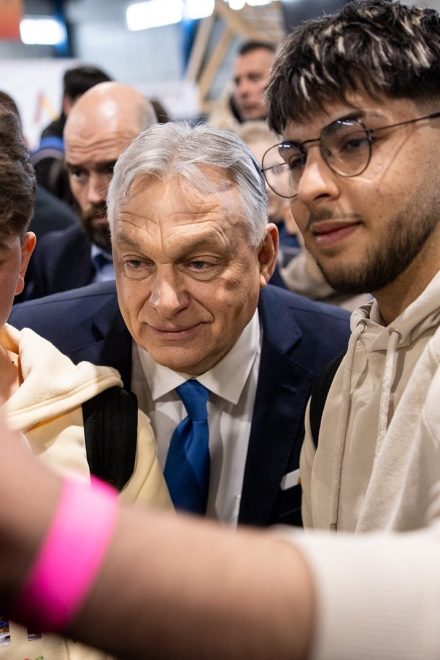 Węgry: fałszywe sondaże i realia