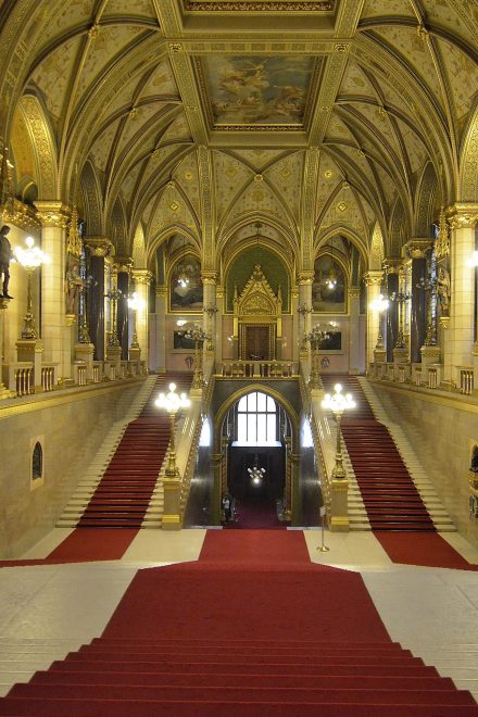 Grupy narodowościowe na Węgrzech bez reprezentacji parlamentarnej