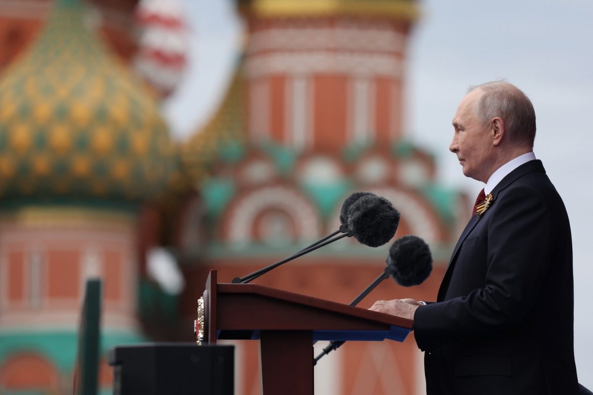 Leszek Miller: Defilada