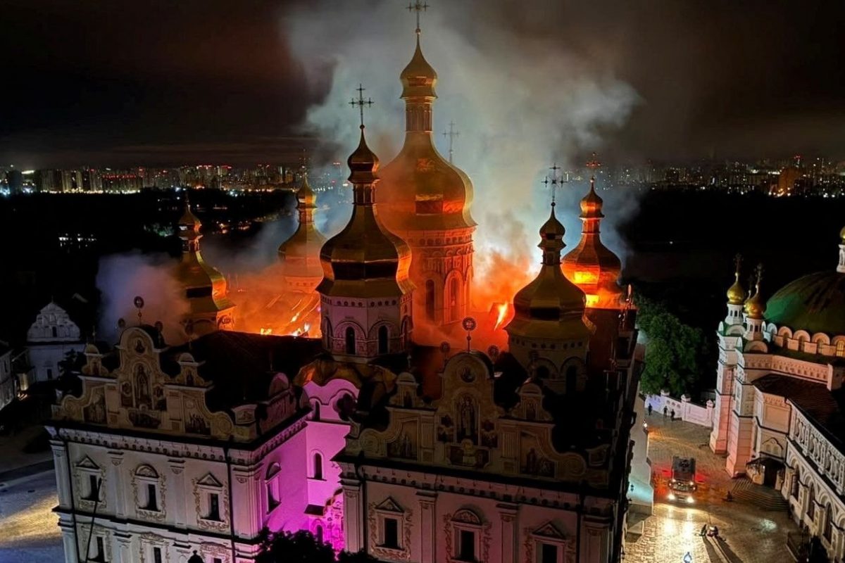 Atak na Kijów i Ławra Peczerska