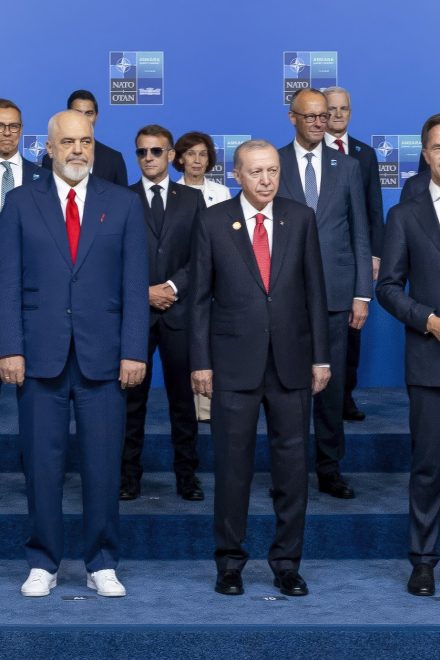 Szczyt NATO, czyli wieczna wojna