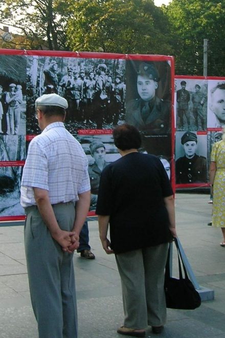 Polska sprzedała Ukrainę Putinowi