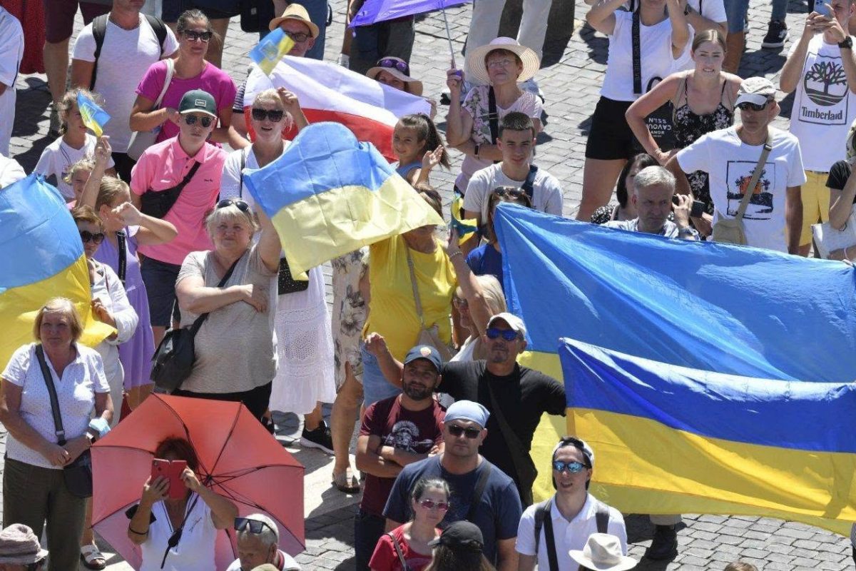 Ukraińcy w wieku poborowym Ukraińcy w wieku poborowym