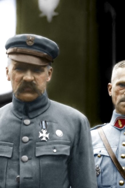 Nawrocki w butach Piłsudskiego?