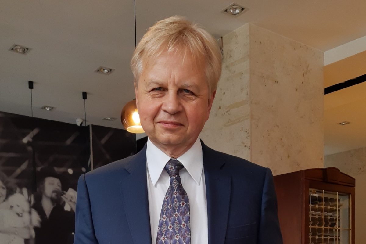 Jak przeciąć pętlę cyfrowej iluzji