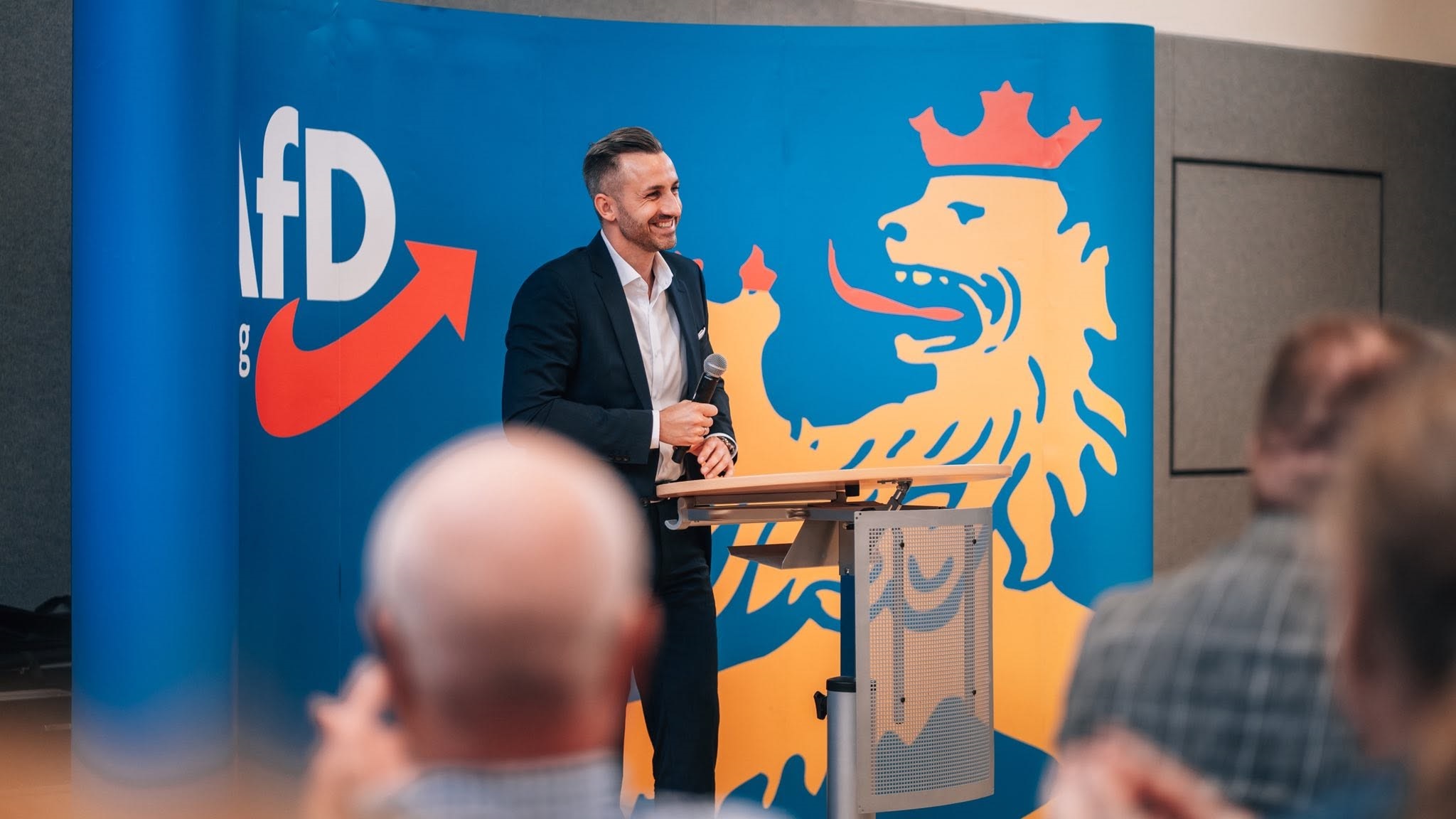 Lasecki: Pęknięcie na Brandmauer