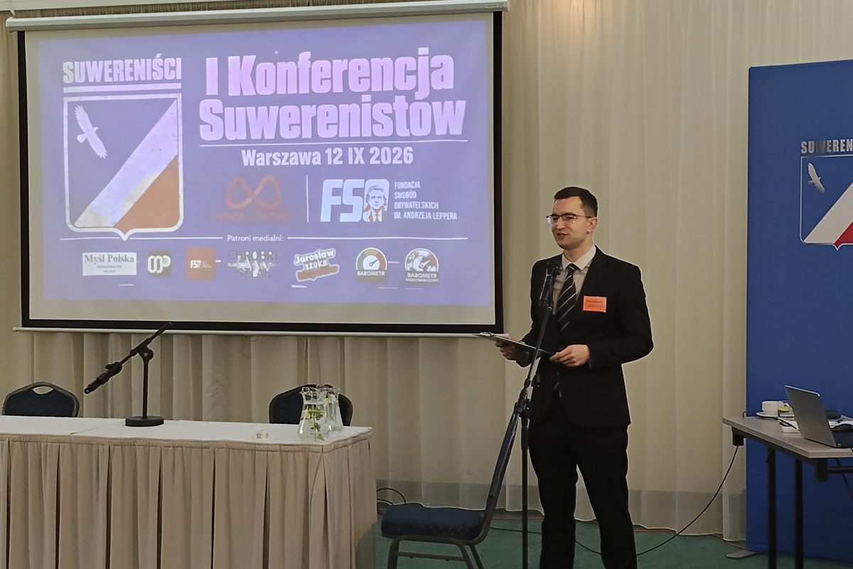 Suwereniści przeciwko globalizmowi i Partii Wojny