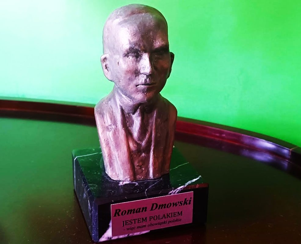 Daniel Podrzycki uhonorowany statuetką Romana Dmowskiego