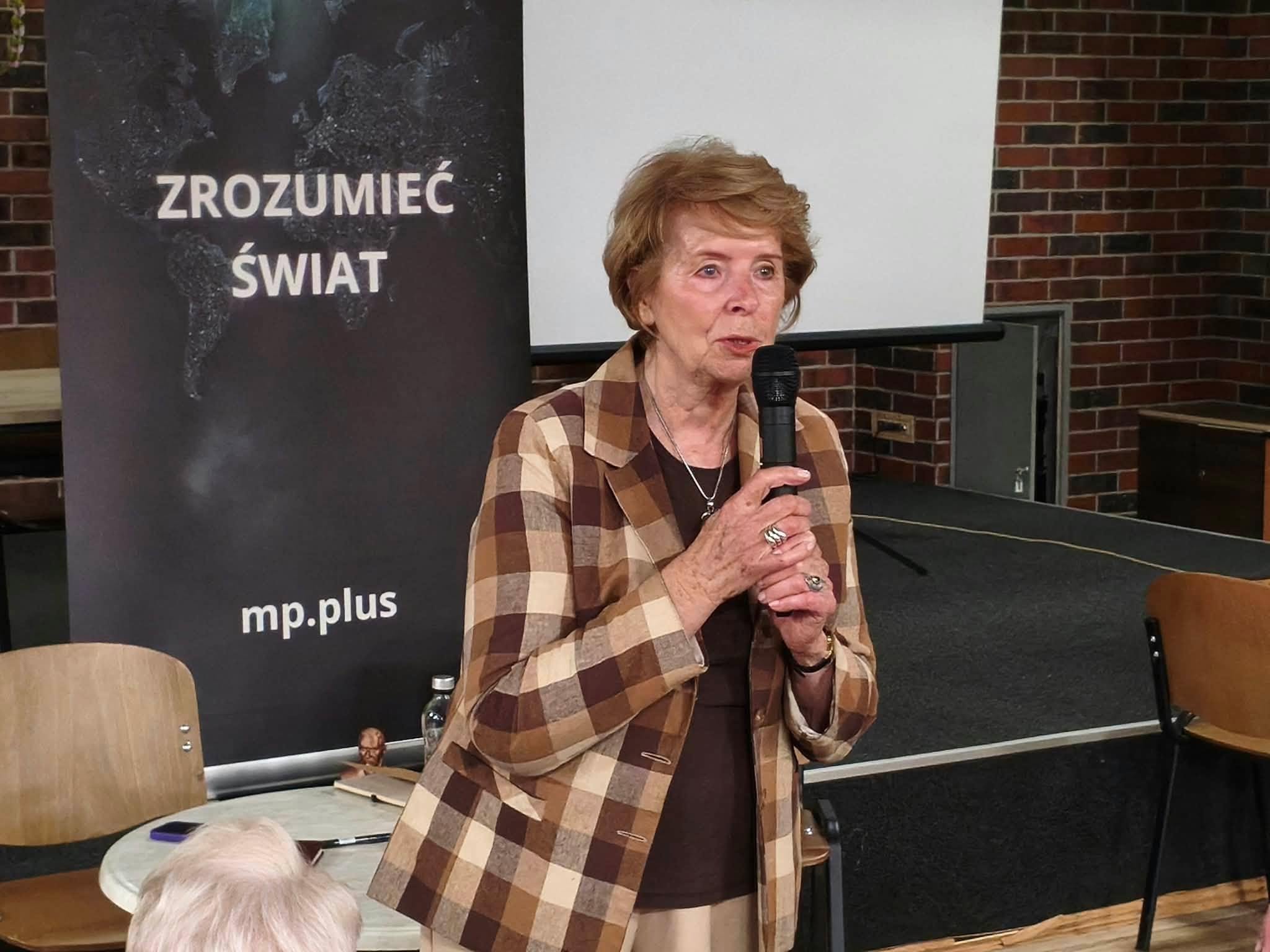 Prof. Zdzisława Janowska o prywatyzacji w Klubie Myśli Polskiej