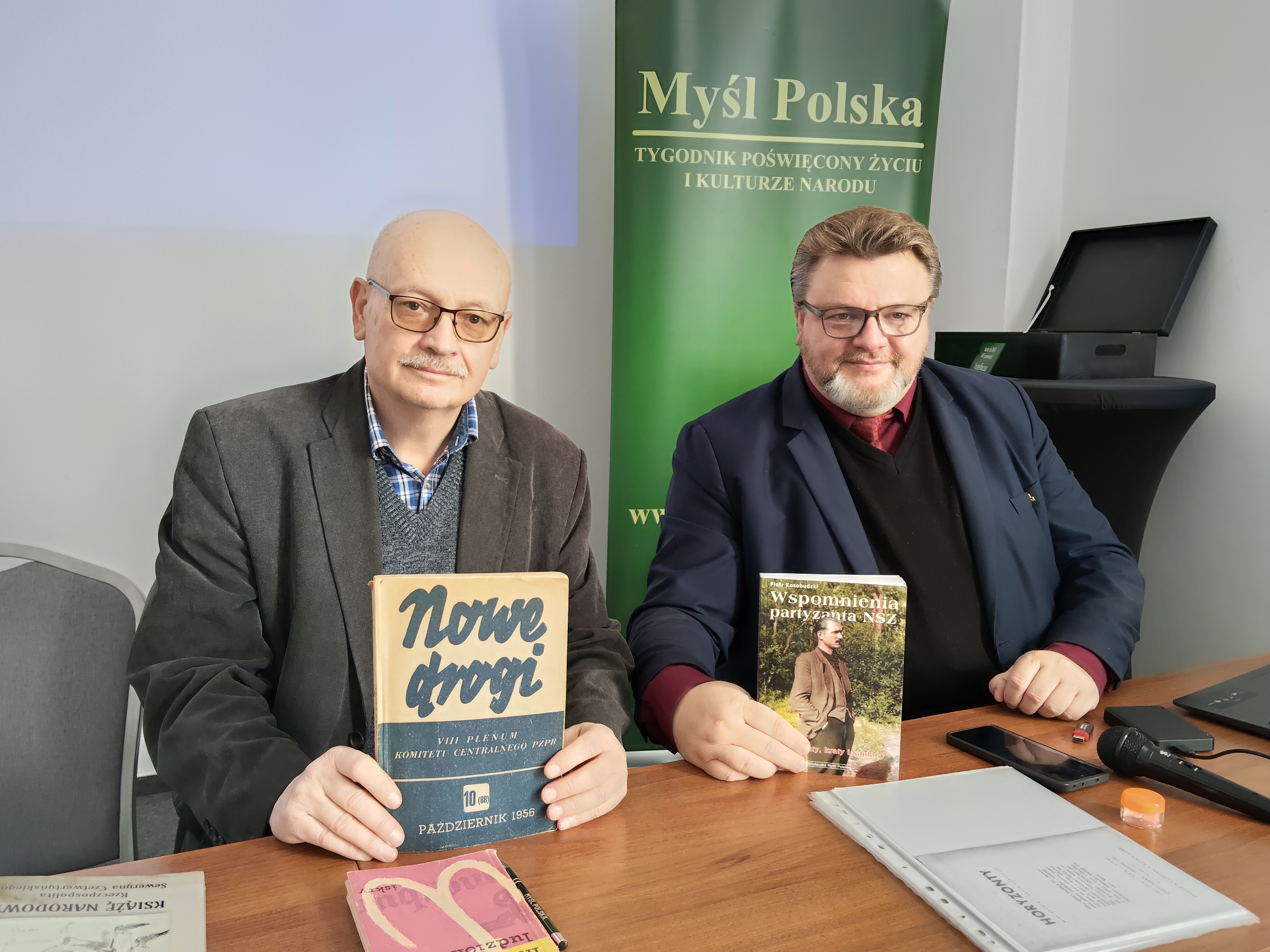O Październiku 1956 roku
