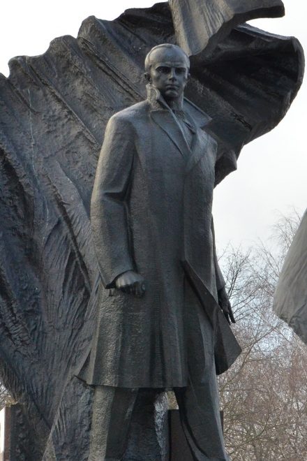 Stepan Bandera – złudzenie wielkości i symbol zbrodni